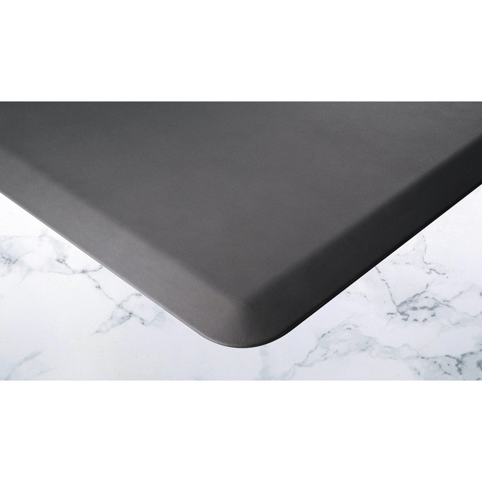 Bevel detail of gray EcoLast Premium Standing Mat